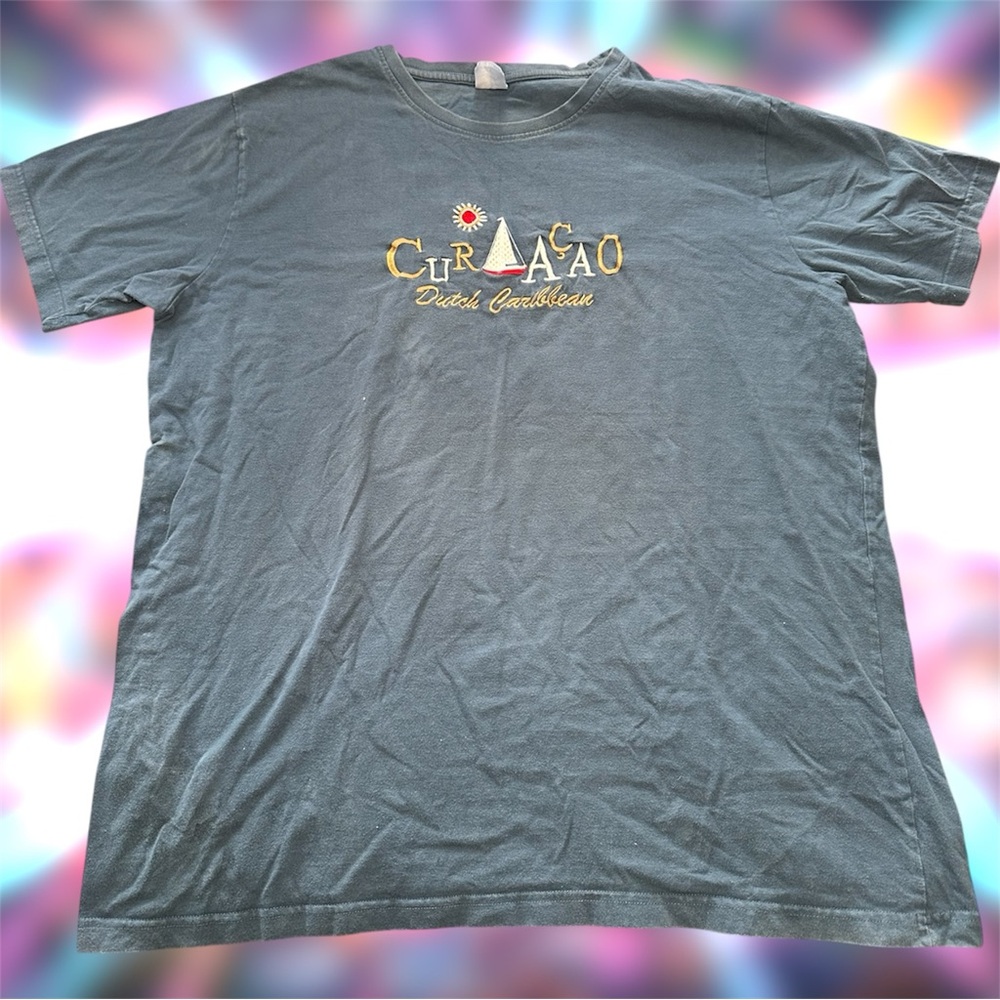 Vintage Curacao Dutch Caribbean Embroidered T-Shirt 2XL Faded Blue Sailboat